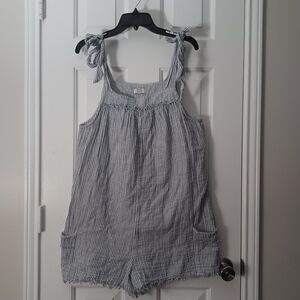 True Craft Stripped Shortall Romper Sz M/L